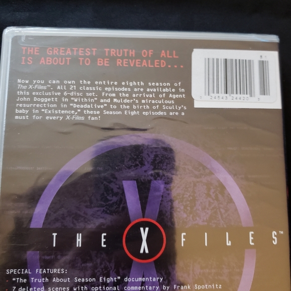 X-Files Season 8 DVD - Picture 3 of 4